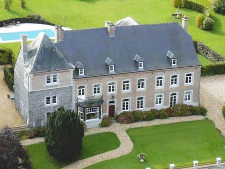 Cette somptueuse villa de Godinne est à gagner pour... 10 euros: son propriétaire la met en vente dans un jeu-concours unique
