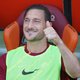 Francesco Totti is begonnen met trainerscursus - Arsenal zeker drie weken zonder Welbeck - Braziliaan zet carrière stop omwille van depressie
