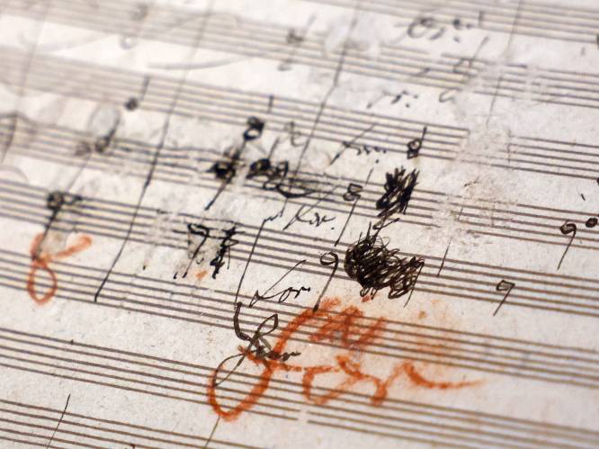 Vlaanderen koopt twee schetsen van Beethoven voor in totaal ruim 100.000 euro: composities moeten op korte termijn ook aan publiek worden getoond