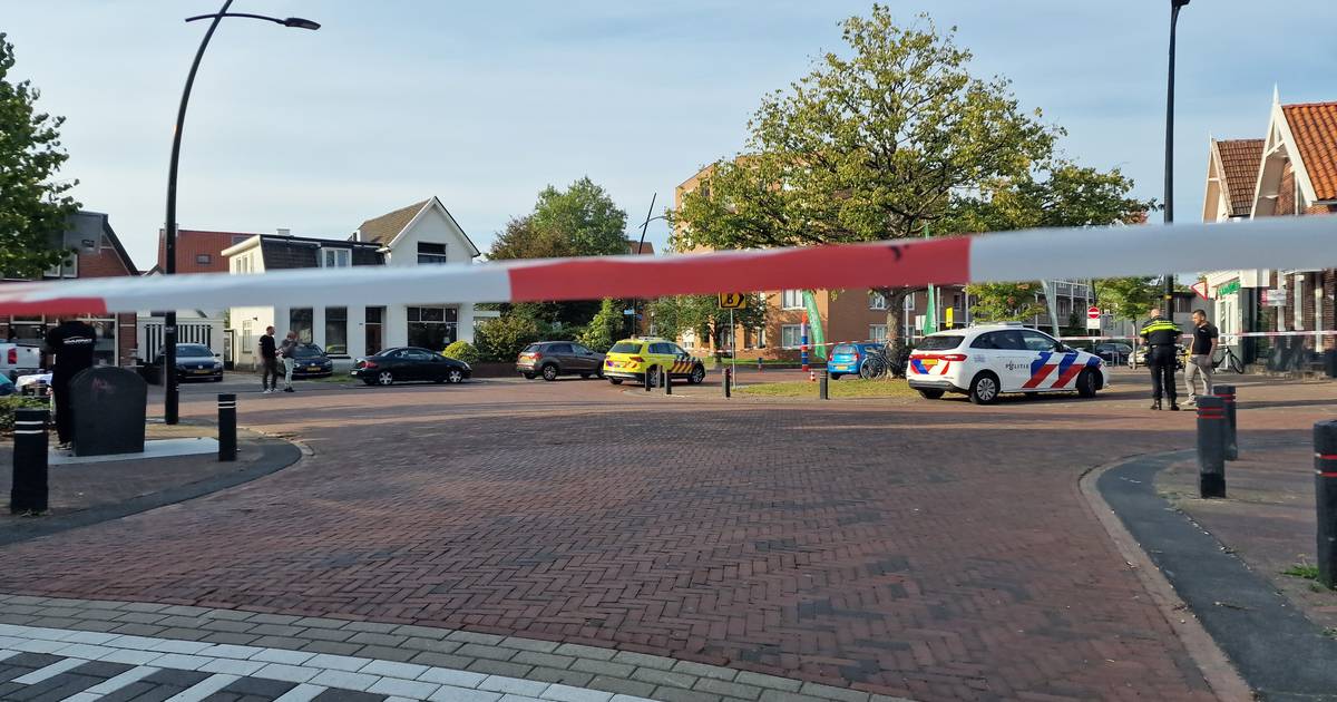 Fietser zwaargewond bij aanrijding in Hengelo, traumahelikopter ter plaatse.