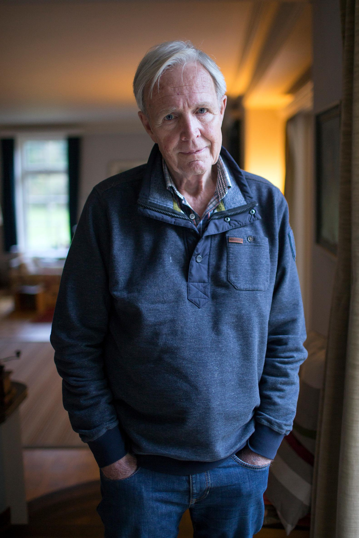 Thuis in Twello, kinderboekenschrijver, politicus, auteur en natuurkundige Jan Terlouw. Beeld Herman Engbers