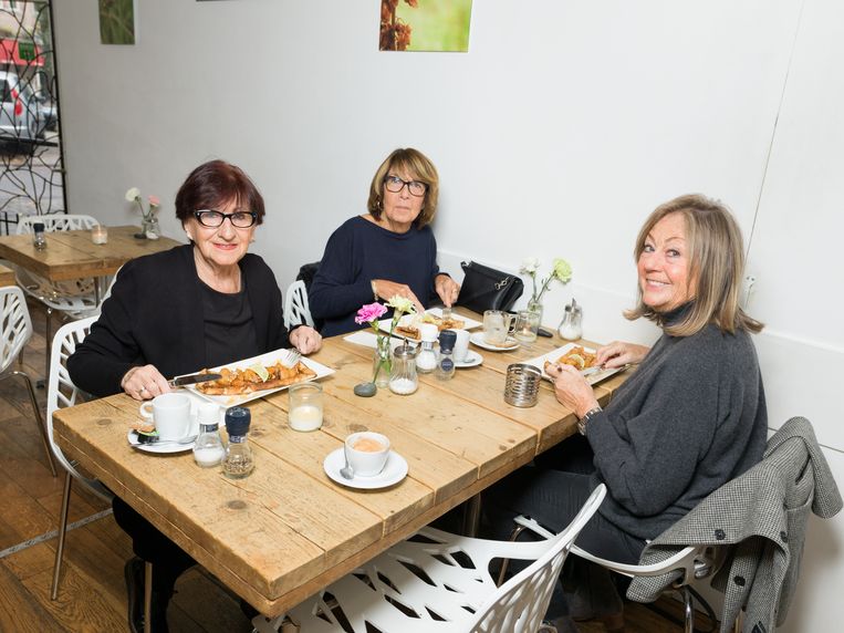 Vanaf links: Tiny Rooth, Gerda Boersma en Linda Mulder. Beeld Ivo van der Bent