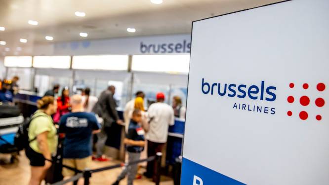 Le personnel de Brussels Airlines reçoit des canettes de Red Bull pour lui “redonner des ailes”