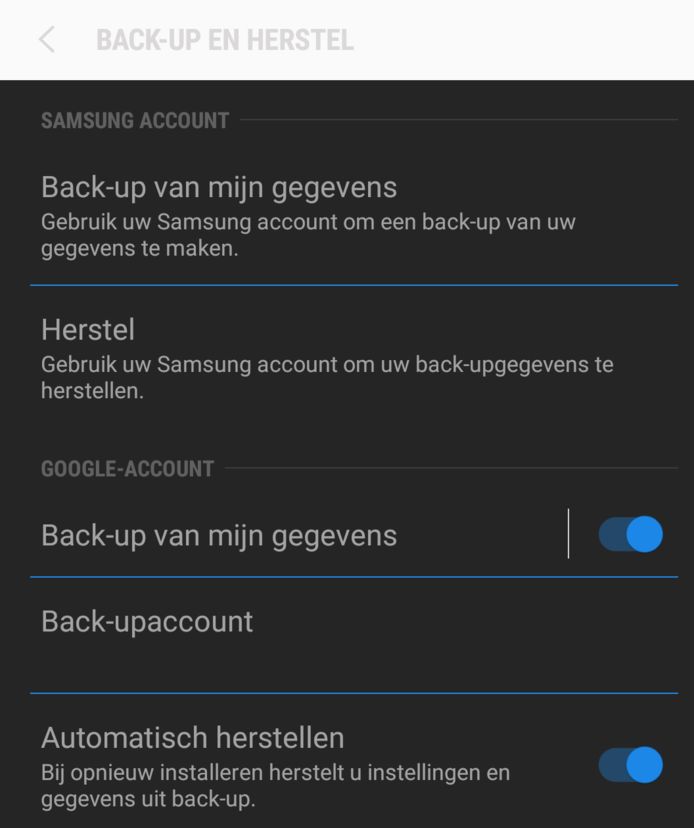 Backups maak je via je Google-account of een functie van de fabrikant.