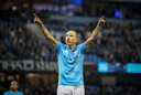 Martin Petrov viert de openingstreffer.