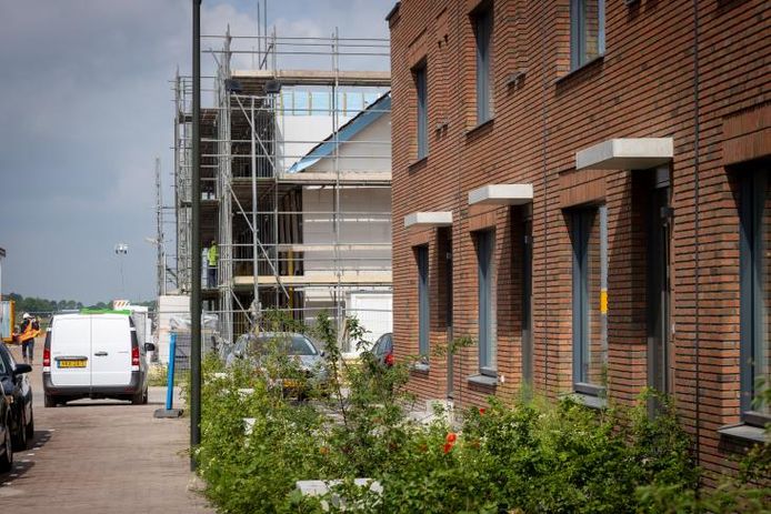 Het programma draagt bij aan het plan om 10.000 nieuwe woningen per jaar te bouwen in de provincie