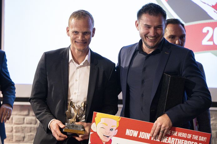 Hoefkens eindigde als derde bij de Raymond Goethals-trofee, achter Wouter Vrancken en winnaar Karel Geraerts.