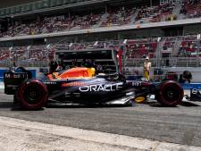 Grappende Max Verstappen heerst in Barcelona: ‘Positief verrast door de inhaalmogelijkheden’