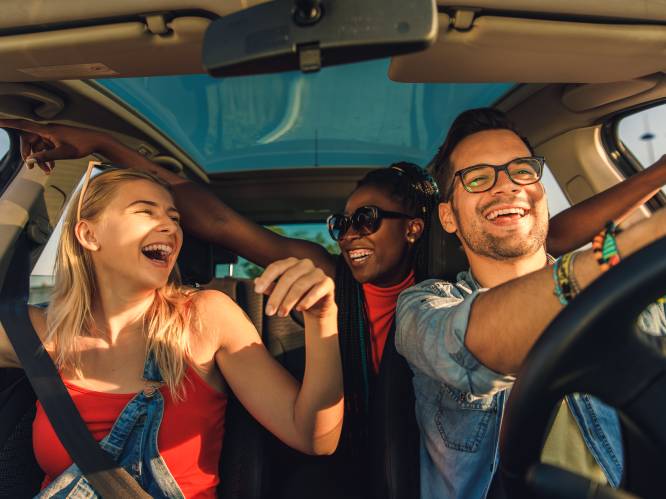 Je auto uitlenen aan je buur of vrienden: zo zit het met de verzekering