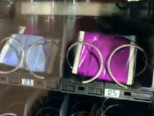 Des masques en tissu vendus... 15 euros dans un distributeur à la gare du Midi
