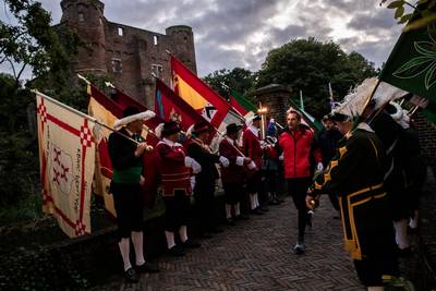 Vlam van Vrijheidsvuur De Peel komt dit jaar eerst aan in Laarbeek, om vanuit daar de rest van de re