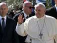 Paus bedankt Italiaanse politie voor bescherming tegen "gekke terroristen"