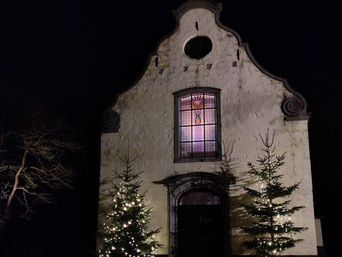 De kerken zullen nog verlicht worden tot 3 januari.