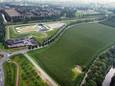 Het terrein langs de Lingeweg in Tiel waar Anders Wonen en het voedselbos komen.