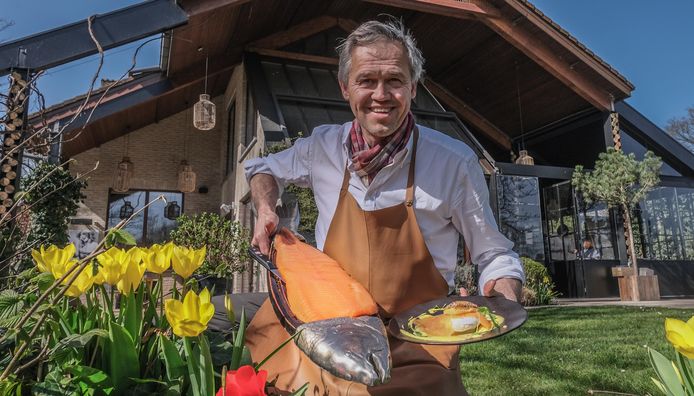 Chef Robert Van Eygen van Pacific Eiland mocht voor de kijkers van ‘Météo à la carte’ op tv-zender France 3 een gerechtje maken.