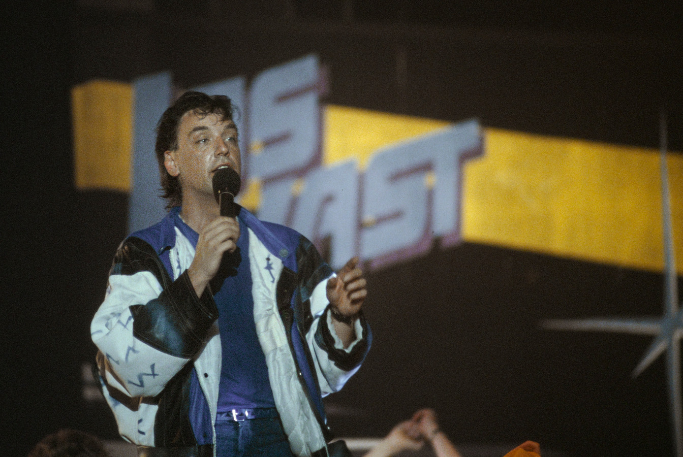 Jan Rietman trapt De Week van