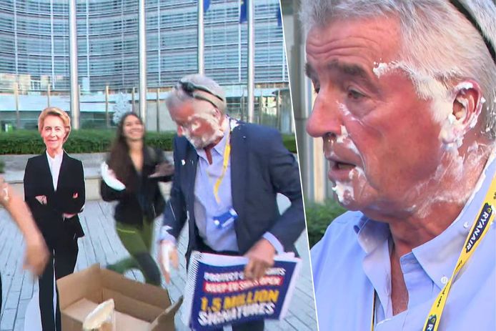 Michael O’Leary werd aan het Berlaymontgebouw verrast door twee activistes.