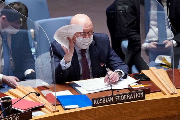 L'ambassadeur russe à l'ONU, Vasily Nebenzya, s'adresse au Conseil de sécurité des Nations Unies avant un vote, le lundi 31 janvier 2022.