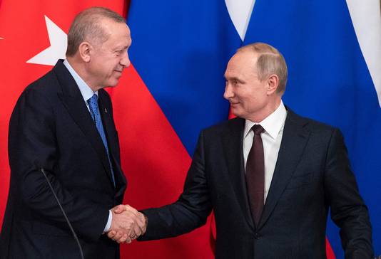 De Russsiche president Vladimir Poetin en zijn Turkse ambtgenoot Recep Tayyip Erdogan.