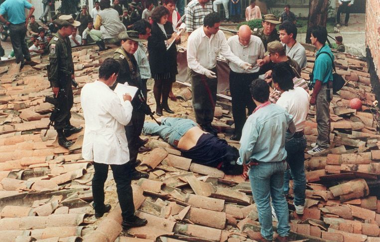 Het lichaam van Pablo Escobar. Beeld AFP