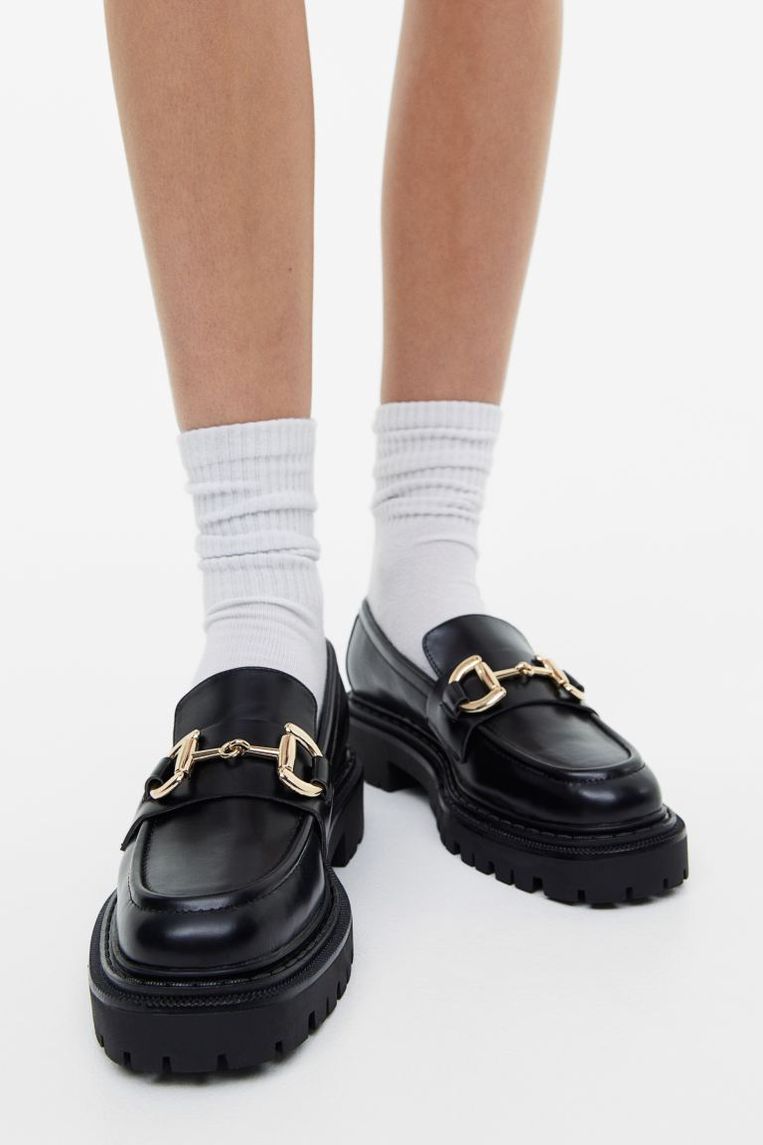 H&M chunky loafers, €34,99 Beeld H&M