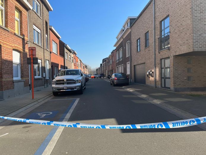 WILLEBROEK - De Vaartstraat werd door de politie afgesloten voor de nodige vaststellingen