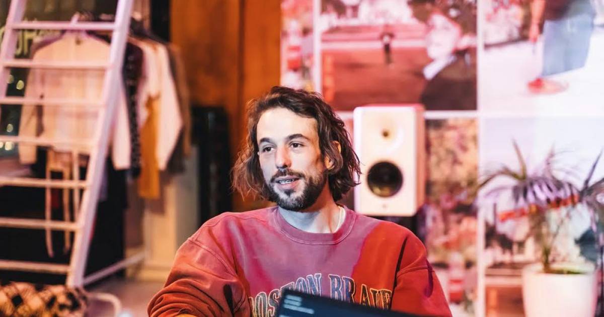 Bij de CultureHub in Rotterdam-Delfshaven brengt eigenaar Ruben zijn twee grote passies samen