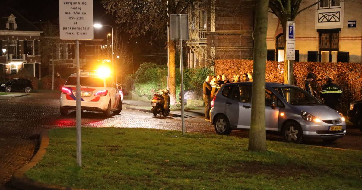 Meisje op scooter gewond bij aanrijding in Arnhem.