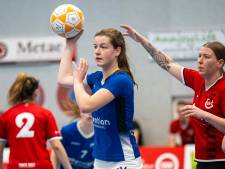 Vreugde om eerste basisplaats Maud Polman (17) bij Oost-Arnhem, play-offs ineens ver weg na verlies tegen DSC