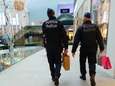 Na de shoppende soldaat, de winkelende agenten: politie opent intern onderzoek
