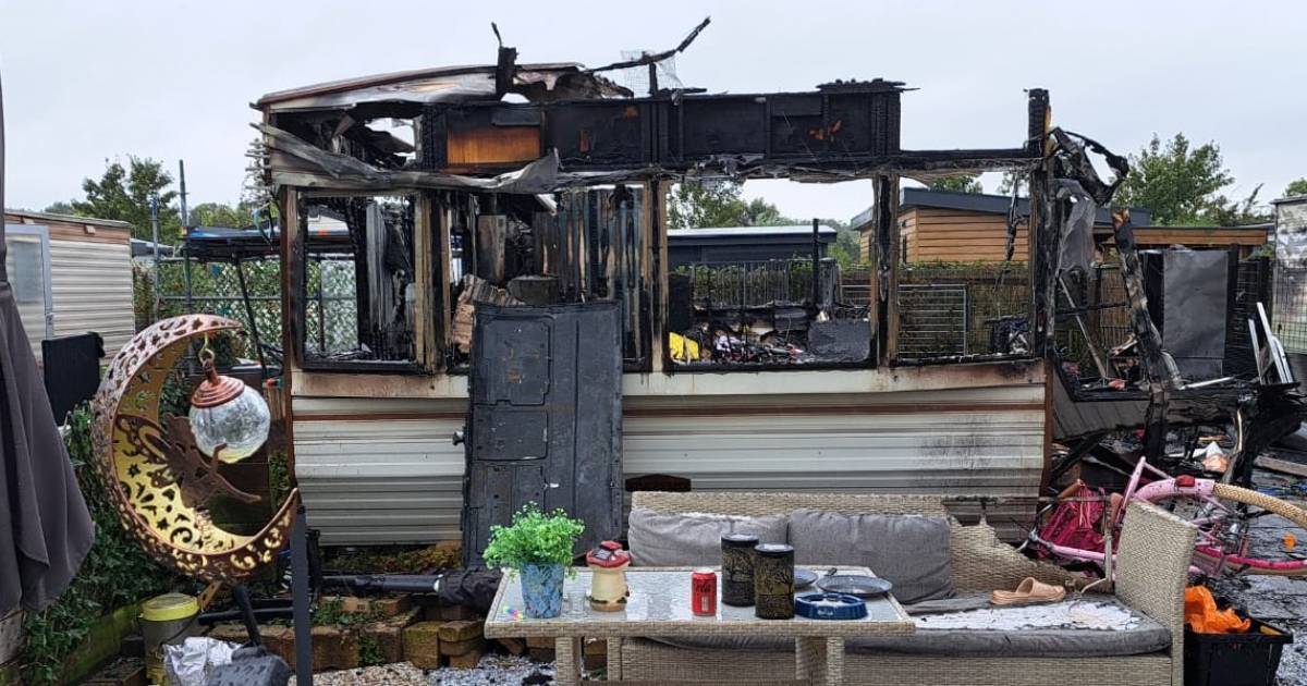 Inwoners schieten dakloos gezin na caravanbrand te hulp: meer dan 10.000 euro ingezameld