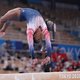 Toch weer brons op de balk voor Biles: ‘Mijn mentale en fysieke gezondheid gaat boven alle medailles die ik ooit zou kunnen winnen’