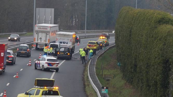 Ongeluk met meerdere voertuigen op A59: weg weer vrij