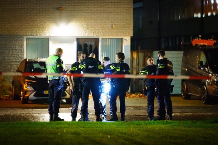 De schietpartij vond op 16 november plaats aan de Leidsestraatweg in Woerden .