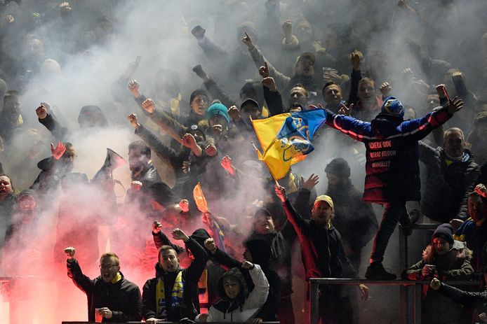 Fans van Union tijdens de thuismatch tegen Beerschot-Wilrijk.