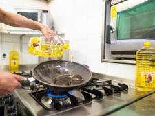 Supermarkten stellen quotum in voor zonnebloemolie, run op laatste flessen: ‘Bizarre situatie’