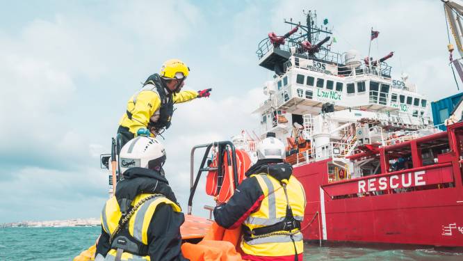 Migranten redden op zee: 'Als we een boot naderen, vraag ik altijd of er baby’s aan boord zijn’