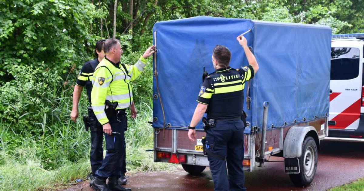 Gewonde bij botsing tussen fietser en scooter in Terneuzen.