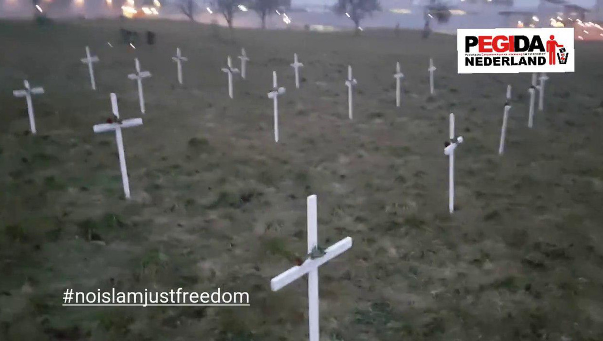 null Beeld Facebook Pegida Nederland
