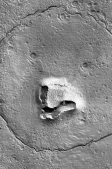 “Un ours sur Mars?”: la Nasa capture une étrange formation géologique