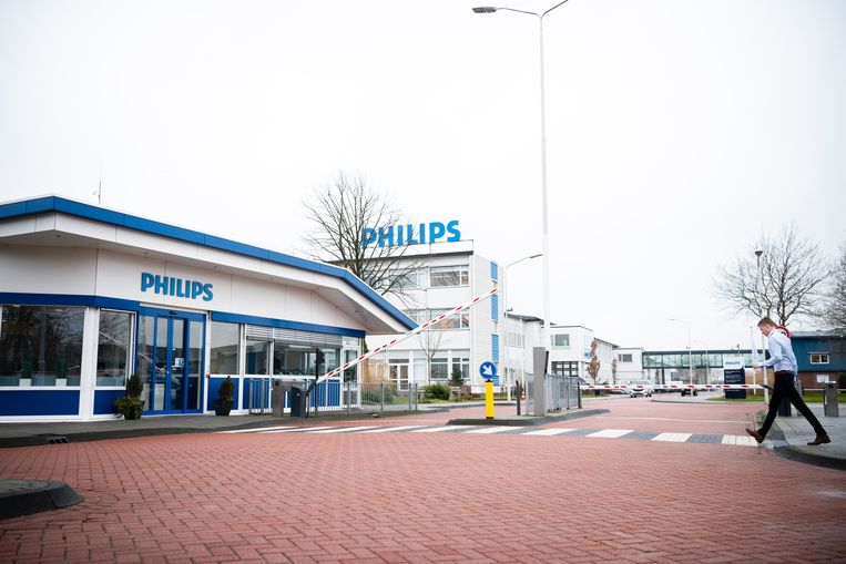 De Philips Avent locatie in Drachten. Drachten is blij met het nieuws van de uibreiding, zegt Roelof Hazelhoff . ‘Het is een teken dat Philips in Drachten wil blijven investeren.’  Beeld Katja Poelwijk