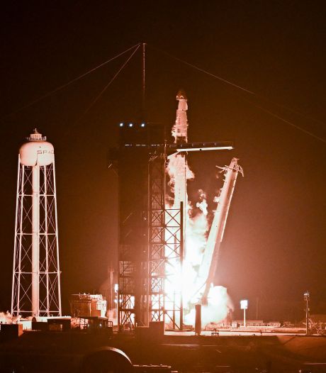 Une fusée de SpaceX décolle pour rejoindre l'ISS, la mission Crew-6 est lancée