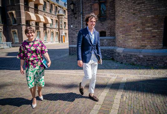 Fractieleiders Lilianne Ploumen (PvdA) en Jesse Klaver (Groenlinks). Sigrid Kaag wil de twee linkse partijen graag in het nieuwe kabinet hebben