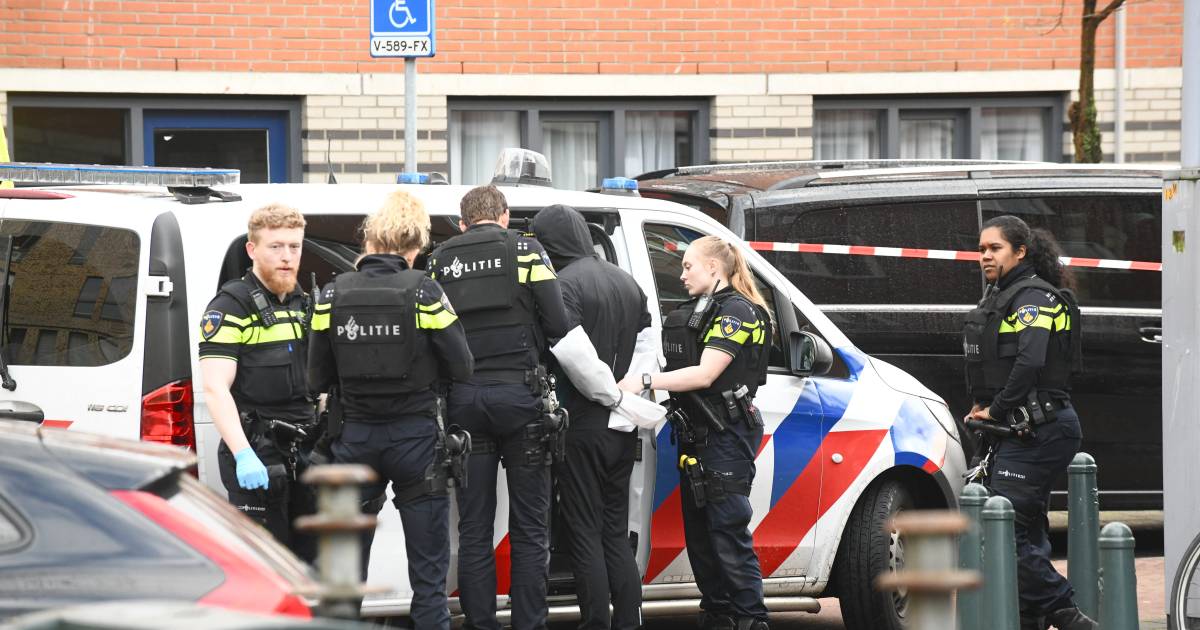 Politie houdt drie verdachten aan in woning na schietpartij in Schilderswijk
