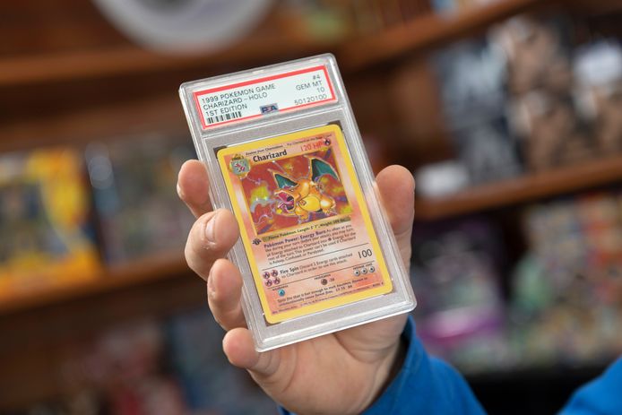 Insolite. Une carte Pokémon vendue près de 12 000 euros à Troyes -  Paris-Normandie