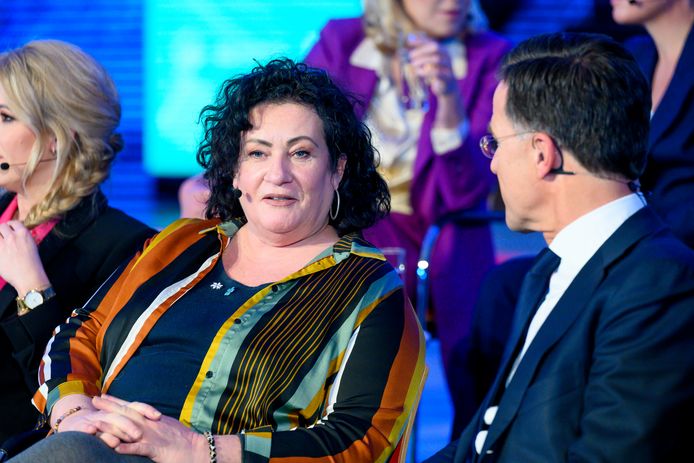 BBB-voorvrouwe Caroline van der Plas met Mark Rutte (VVD) bij een televisiedebat in het kader van de provinciale verkiezingen. ‘Van der Plas was werkelijk niet van de buis weg te slaan.’