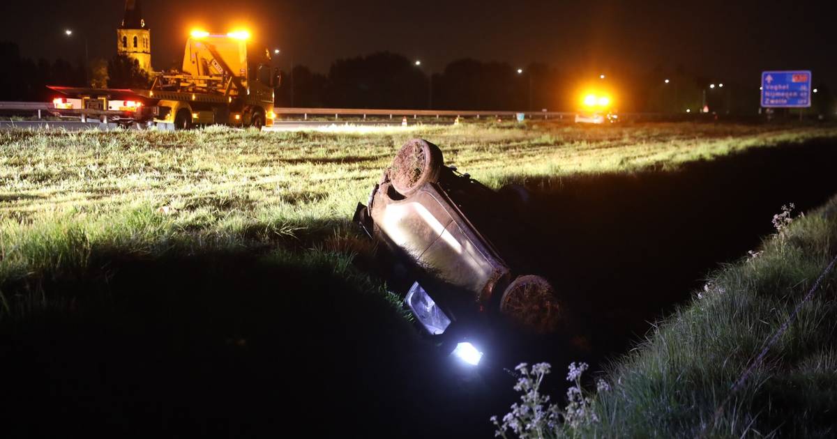 Vijf gewonden na ongeval bij Sint-Oedenrode, bestuurder mogelijk onder invloed.