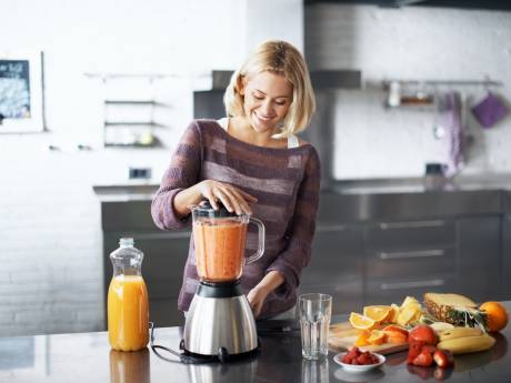 Zeven blenders getest: ‘Bij deze heb ik de neiging het deksel voor de zekerheid vast te houden’
