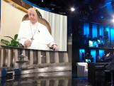 “Je ne suis pas vraiment un saint”: le pape apparaît pour la première fois dans un talk-show