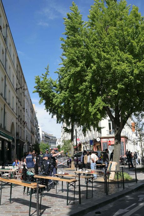 Un homme tué par balles sur la terrasse d’un café à Paris